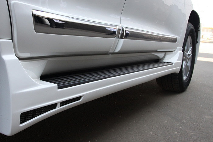    TOYOTA LAND CRUISER 200,  